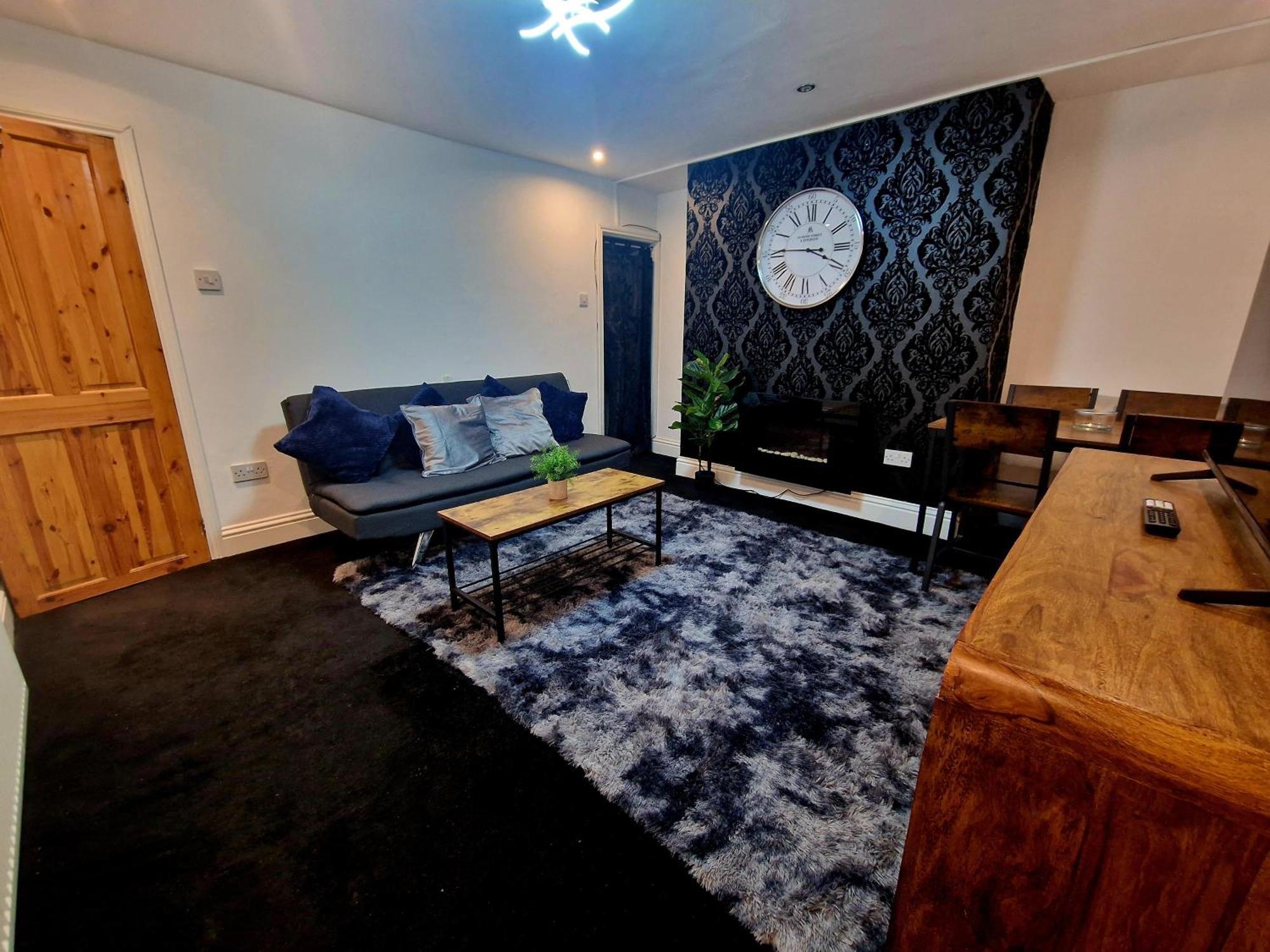 Private Courtyard Apartment In Bradford With Parking Shipley  Exterior foto